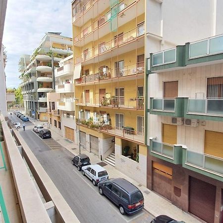 Le Camere Di Don Vito - Bari Policlinico Экстерьер фото